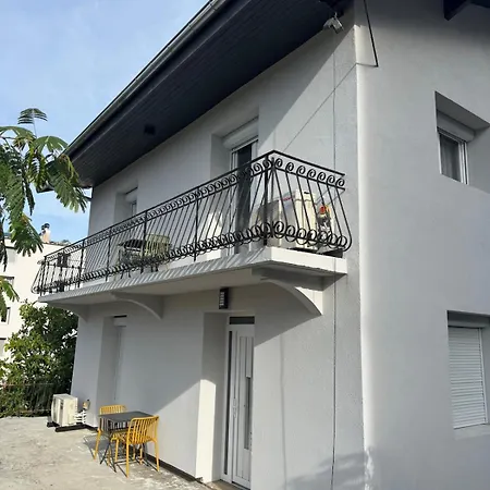 Lonchamps 4 - Magnifique Neuf, 1 Apartament Aix-les-Bains